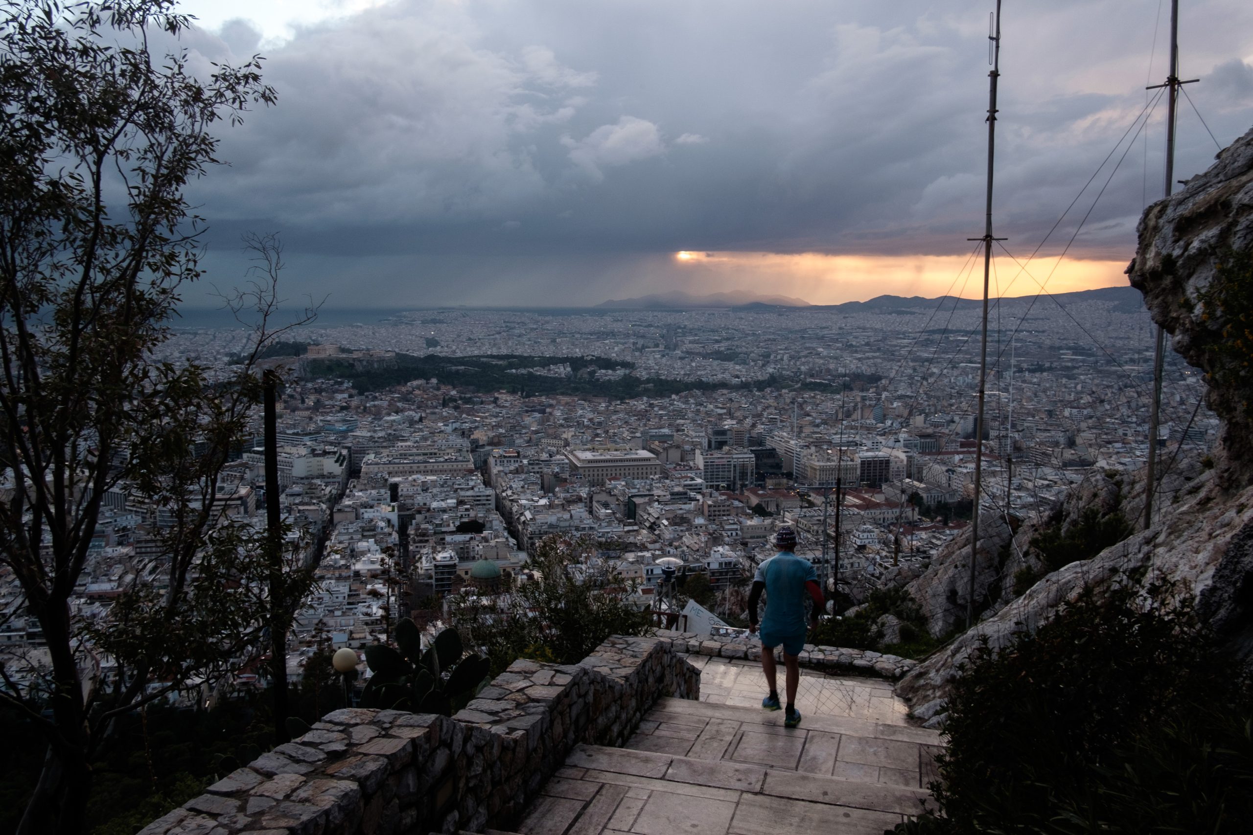 Ηχορύπανση:-Η-«σιωπηλή»-επιδημία-που-δοκιμάζει-την-υγεία-των-Αθηναίων
